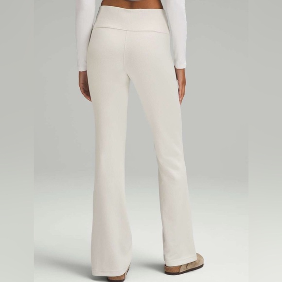Lululemon Brushed Softstreme Rib Zip Flare 32.5” - Picture 2 of 3